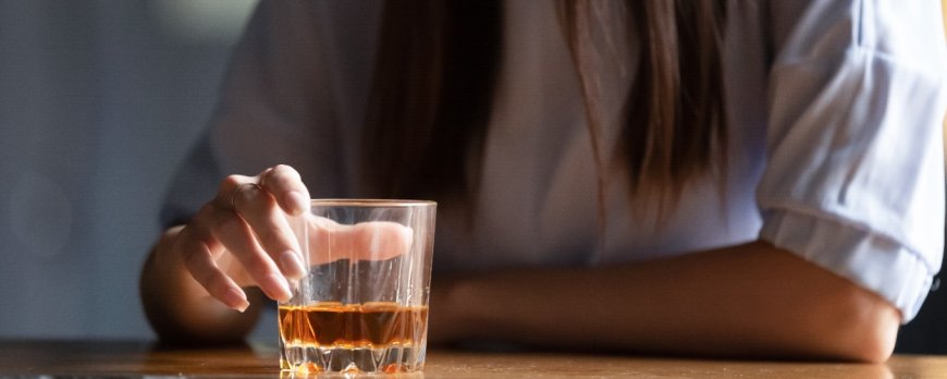 Quels sont les problèmes de santé mentale qui conduisent à l'alcoolisme ?